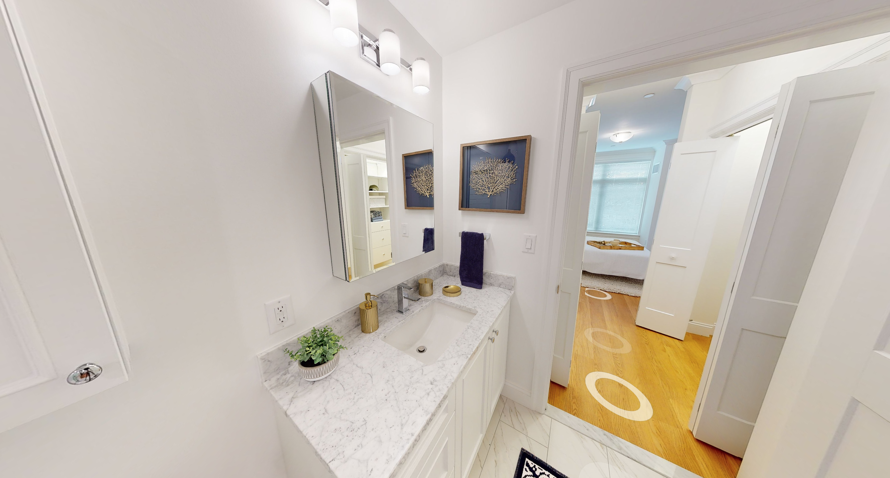 99 Ashville Rd, Chestnut Hill