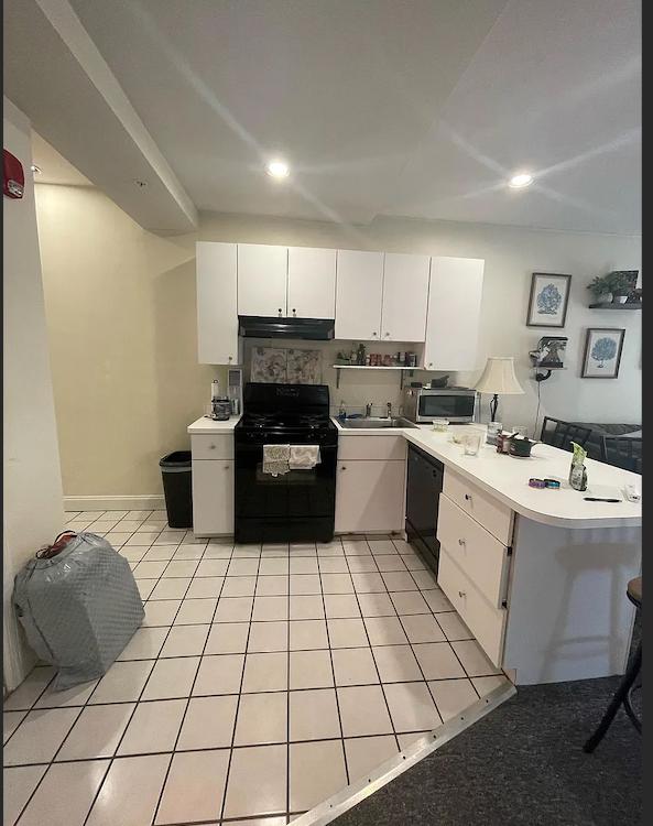 550 3rd St, South Boston