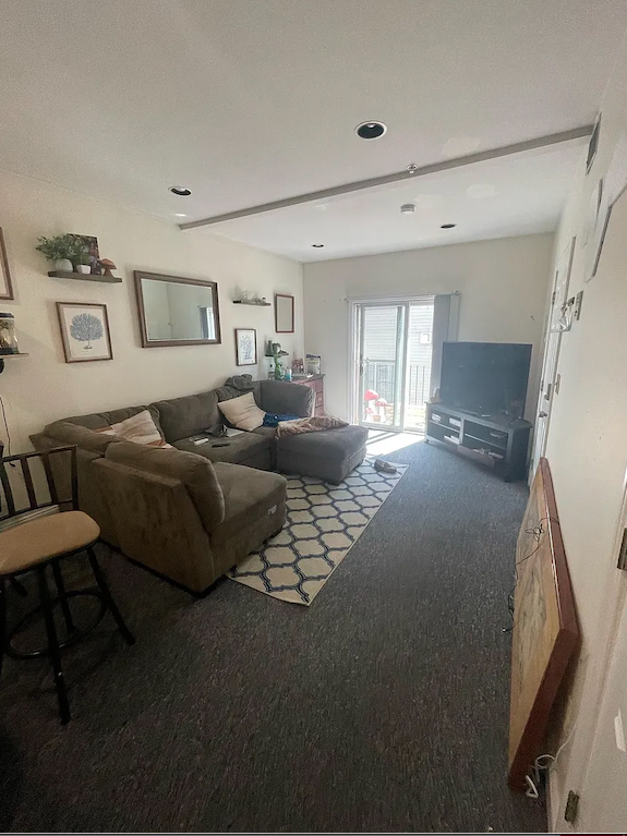 550 3rd St, South Boston