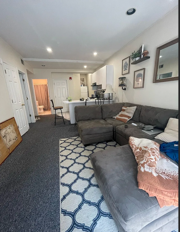 550 3rd St, South Boston