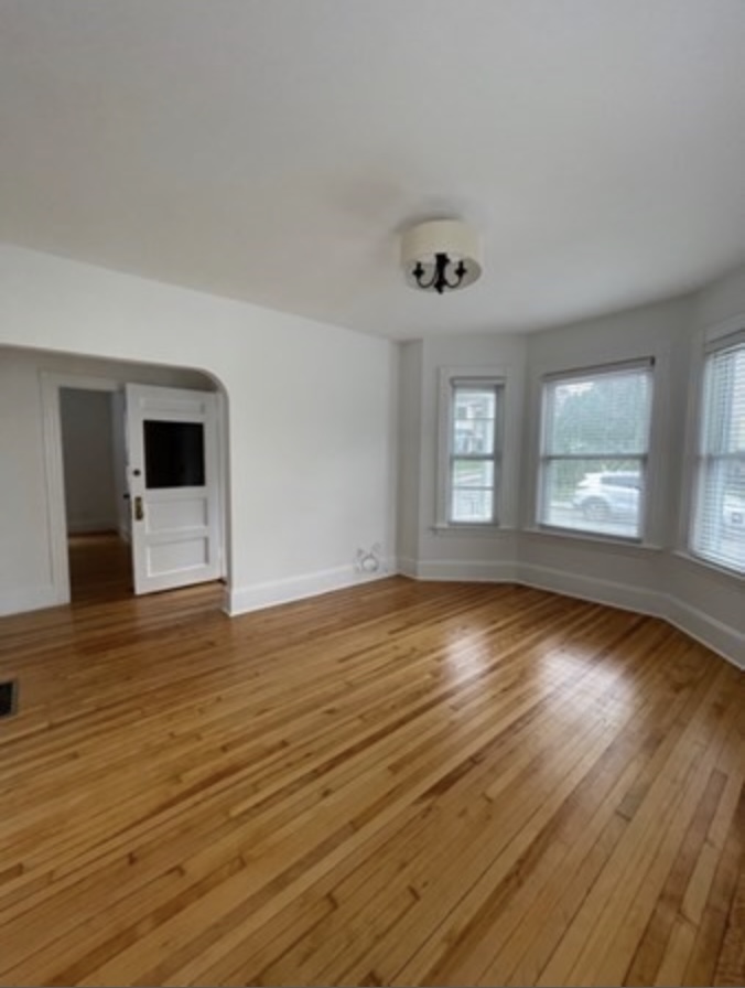 151 Charlesbank Rd, Newton