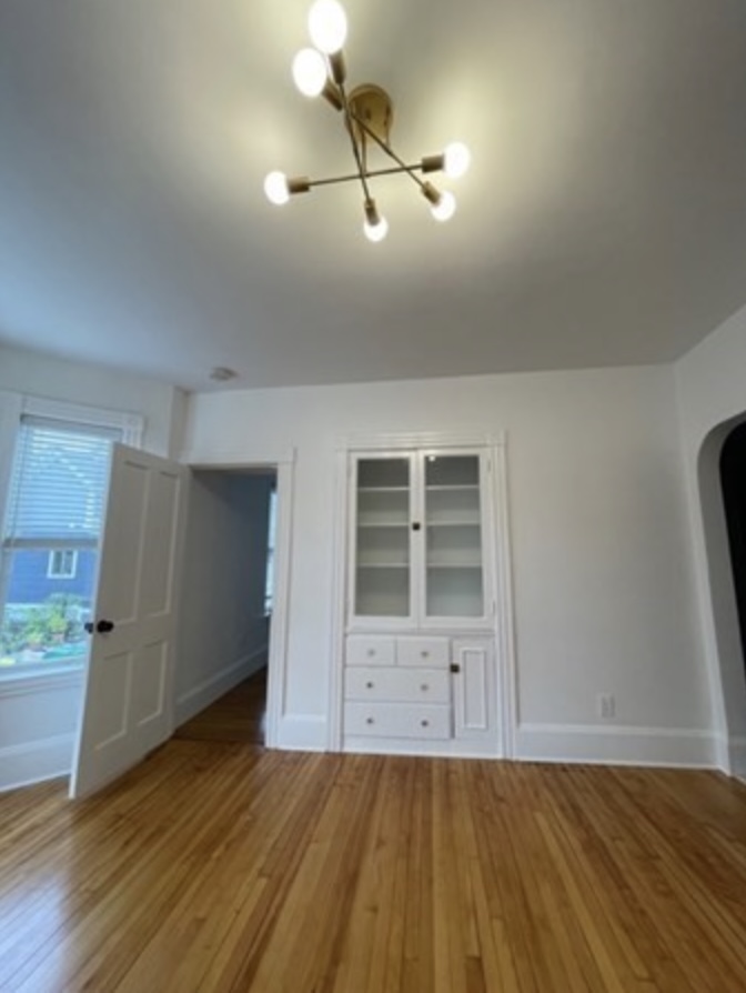 151 Charlesbank Rd, Newton