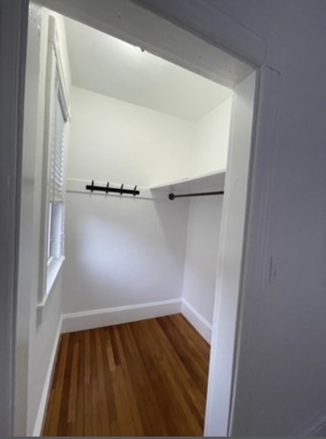 151 Charlesbank Rd, Newton