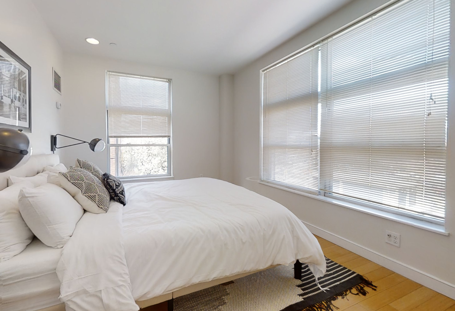 601 Albany St, South End