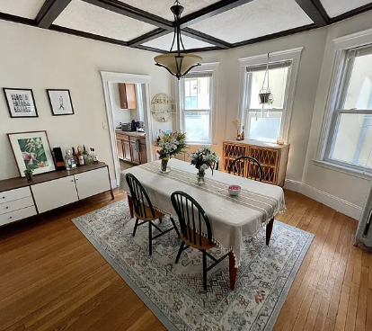 201 Rawson Rd, Brookline Hills