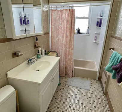 201 Rawson Rd, Brookline Hills