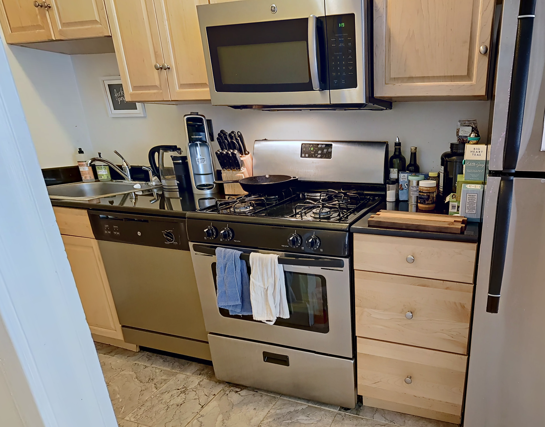 1063 Beacon St, Longwood