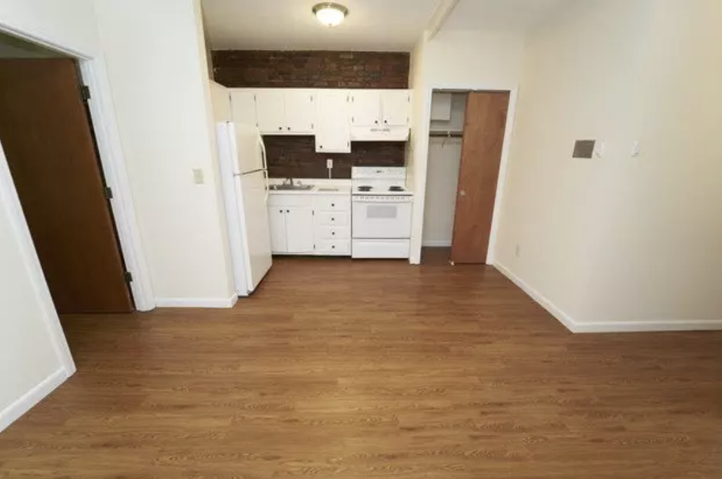 46 Huntington Ave, Jamaica Plain