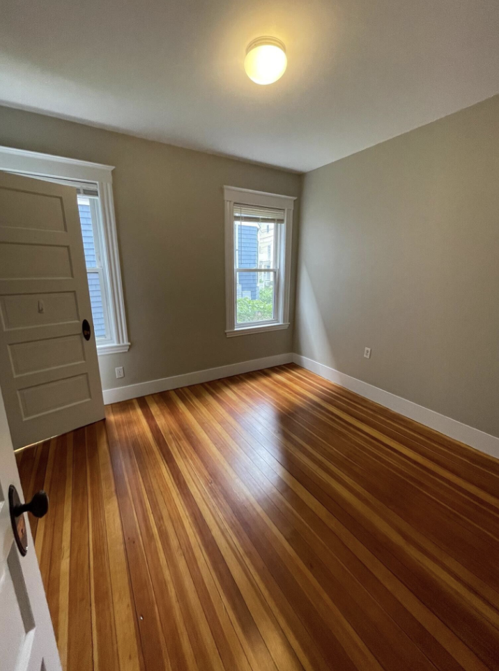 10 Cambridge Ter, Porter Square