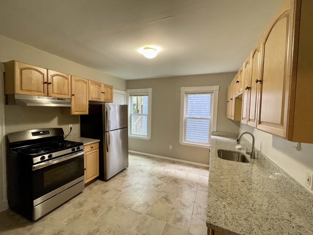 10 Cambridge Ter, Porter Square