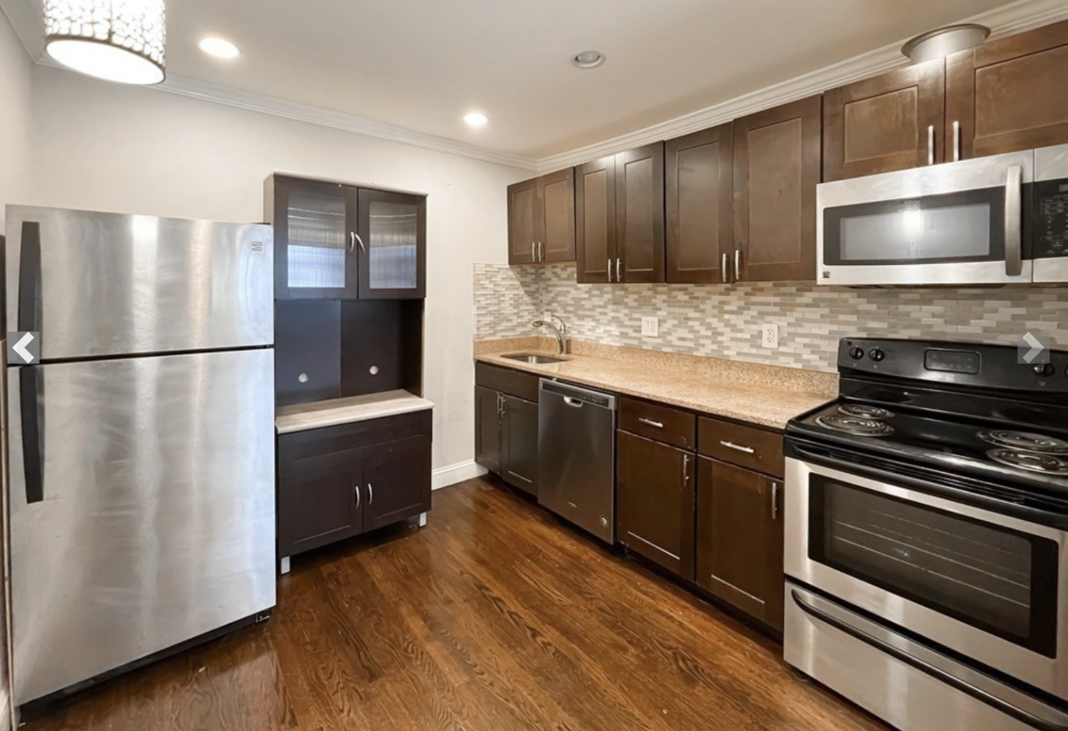 71 Oxford Ave, West Cambridge