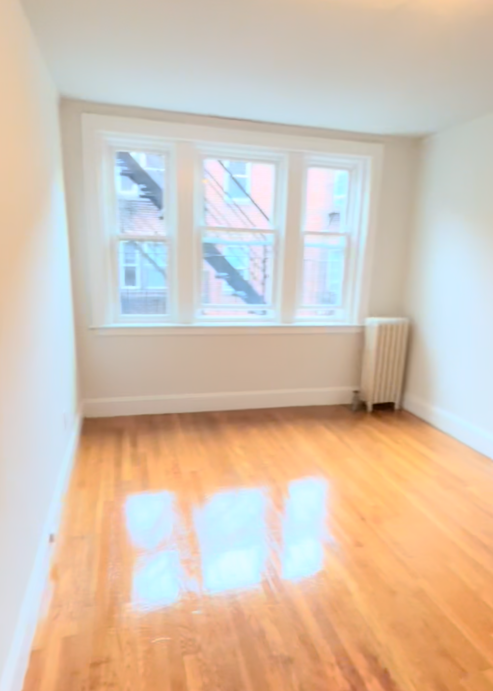 136 Highland Ave, Prospect Hill