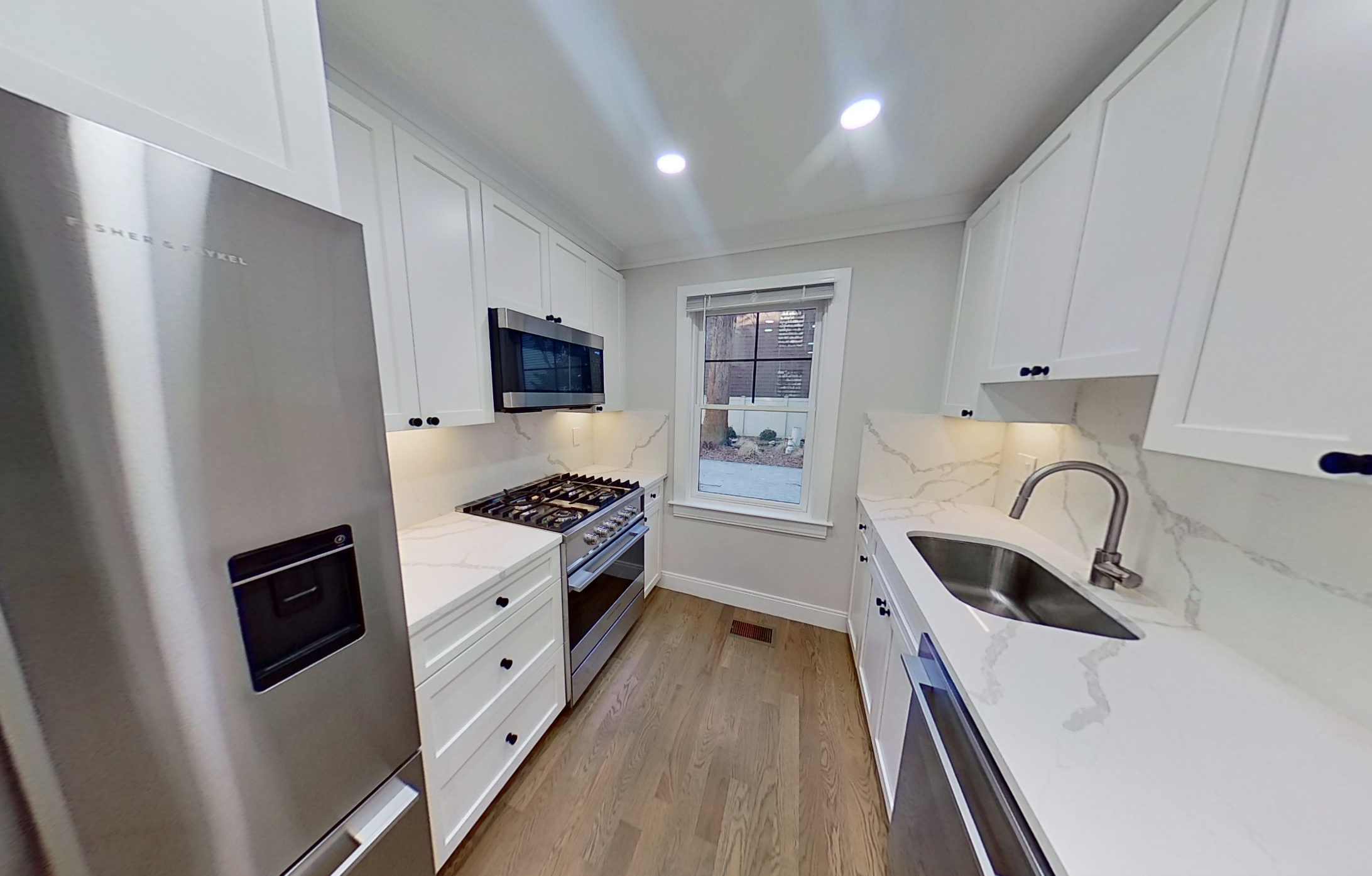 14 Lopez Ave, Central Square