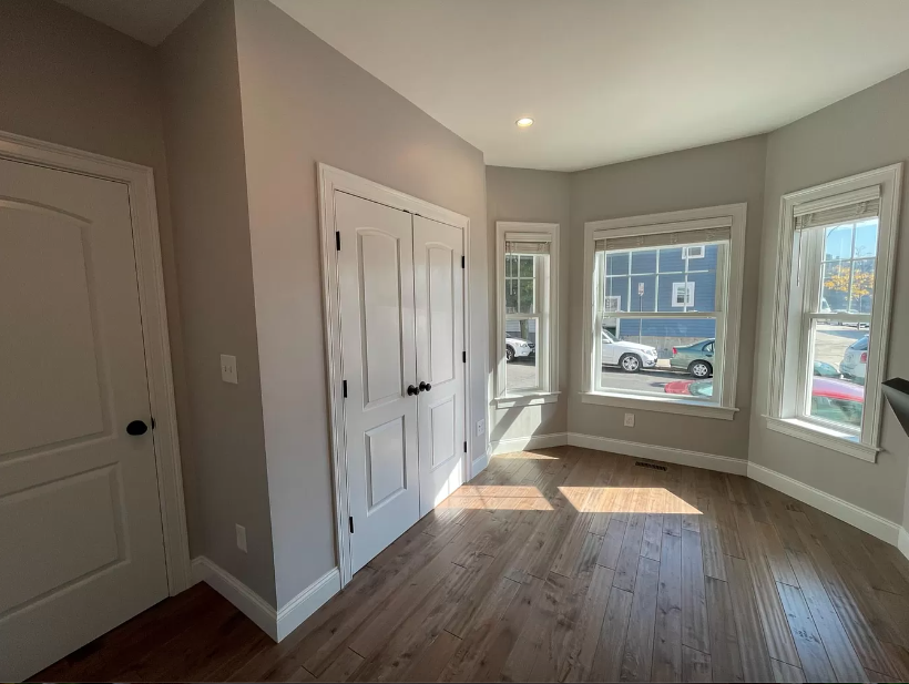 170 Paris St, East Boston