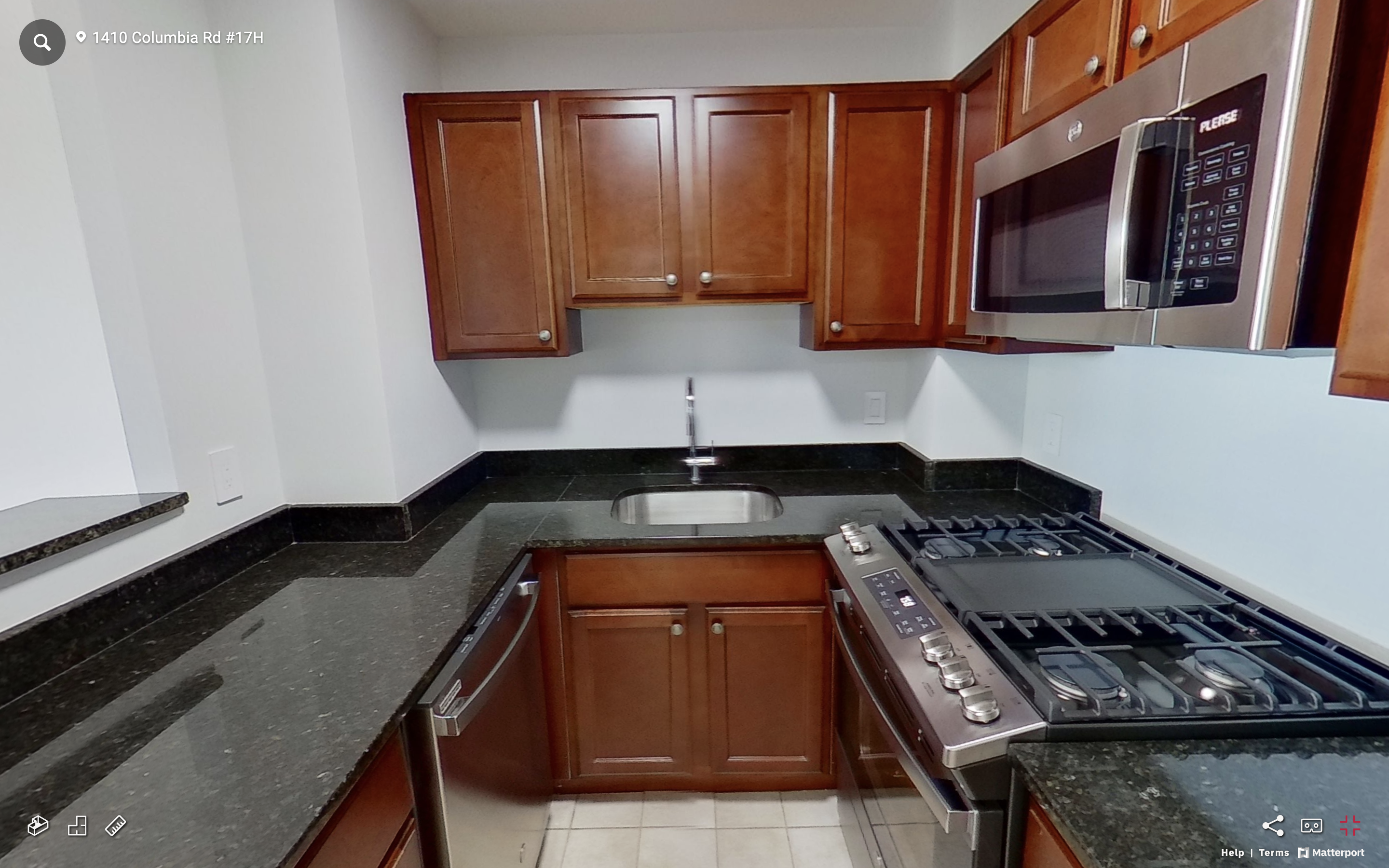 1410 Columbia Rd, South Boston