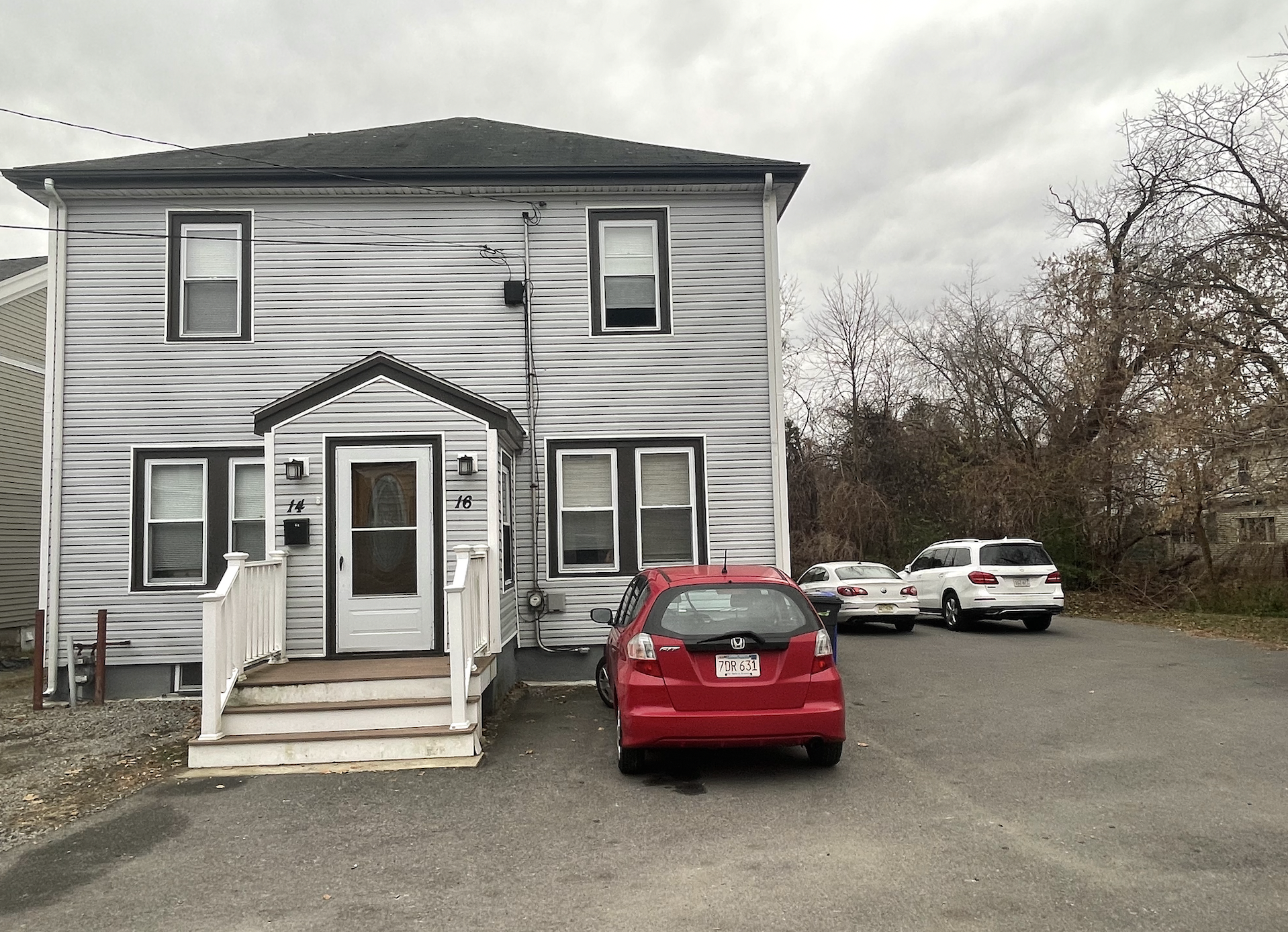 16 Seager Ct, Brighton