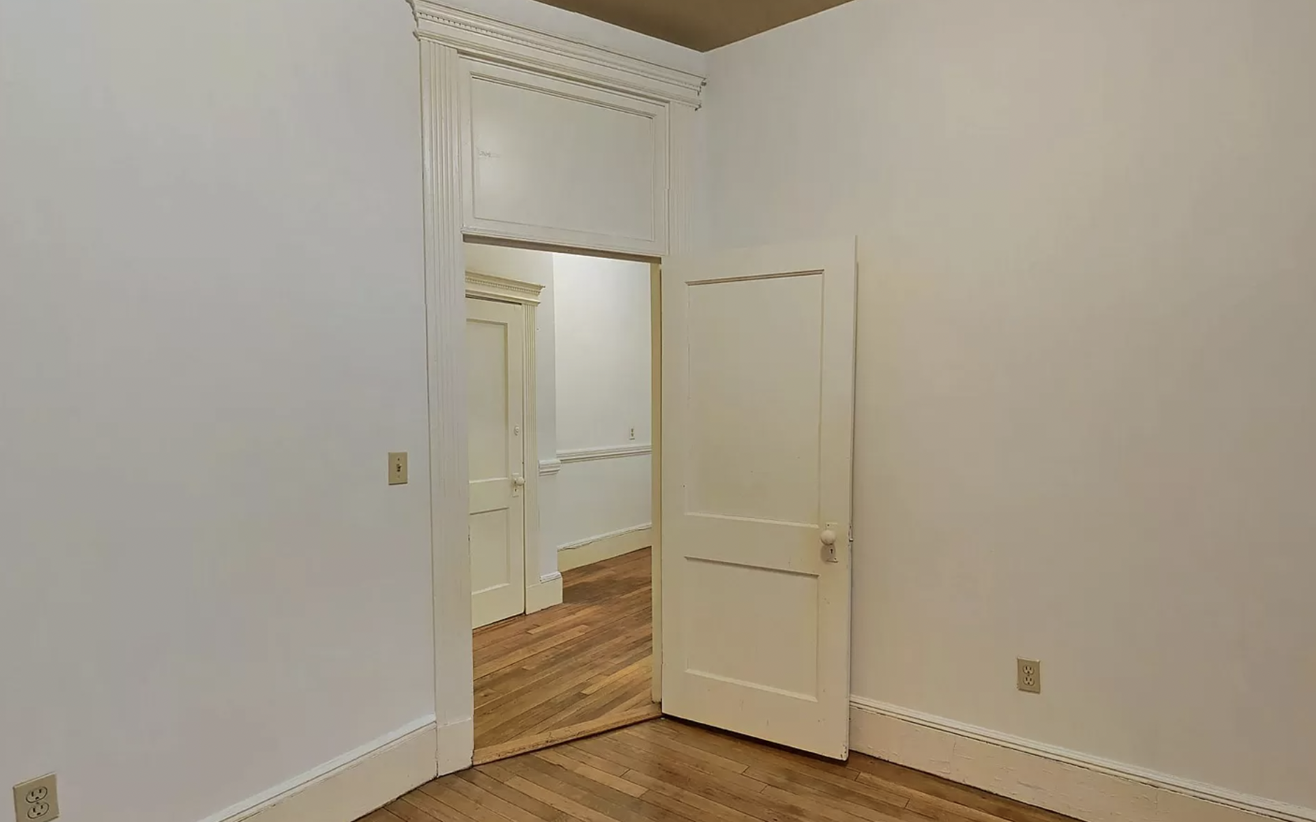 28 Westland Ave, Fenway