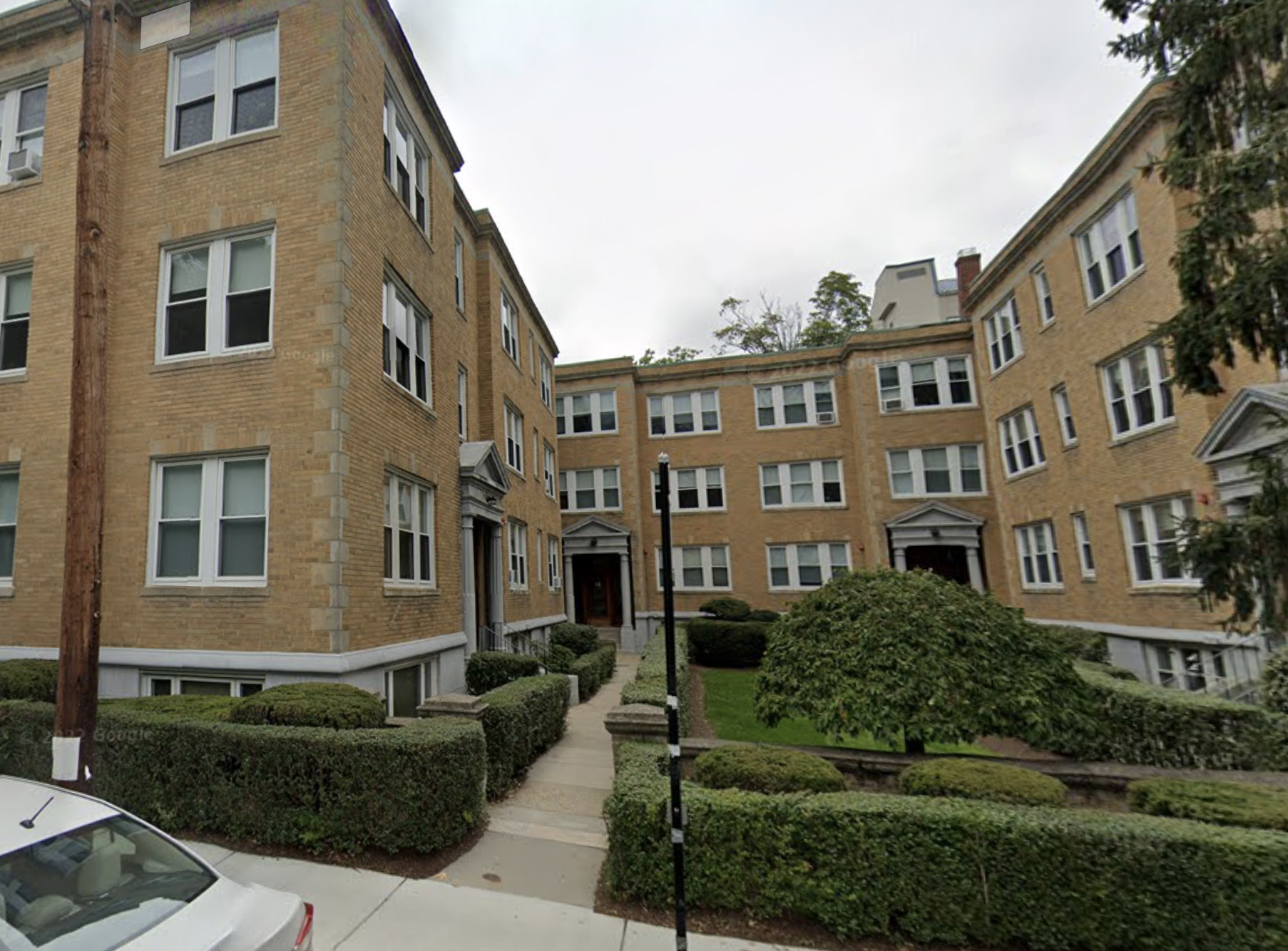 85 Winchester St, North Brookline