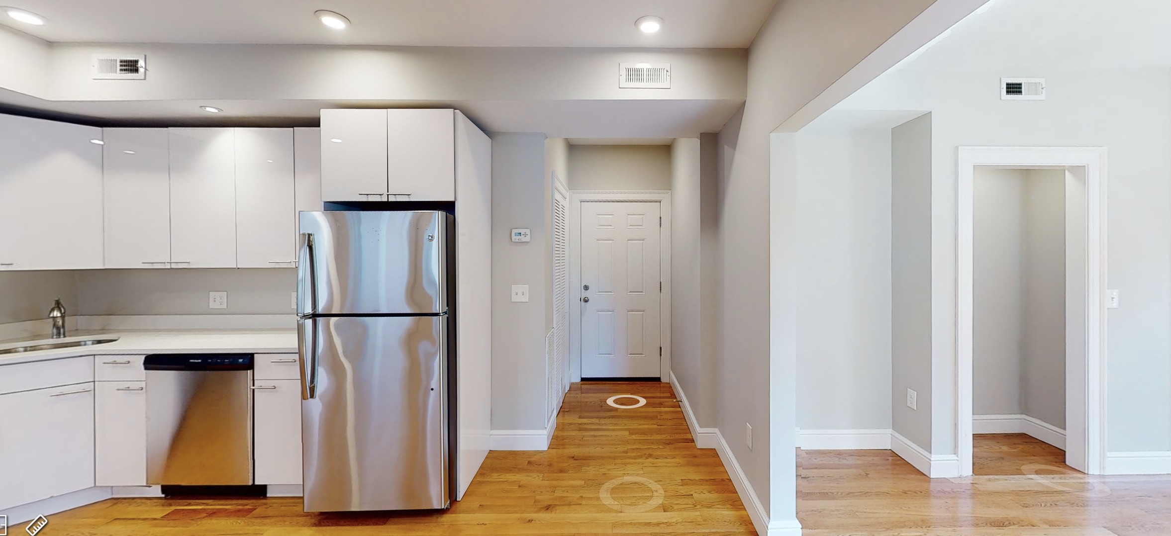 900 Massachusetts Ave, Riverside