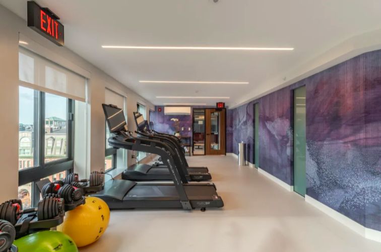 28 Exeter St, Back Bay