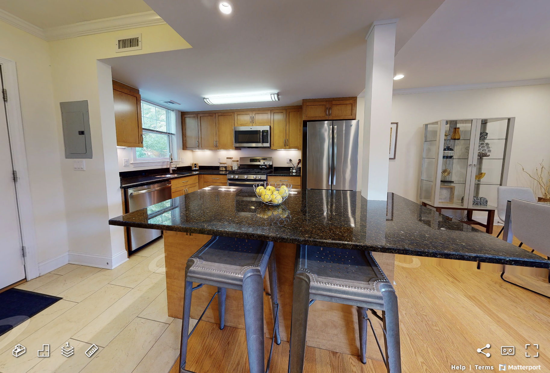 250 Independence Dr, Chestnut Hill