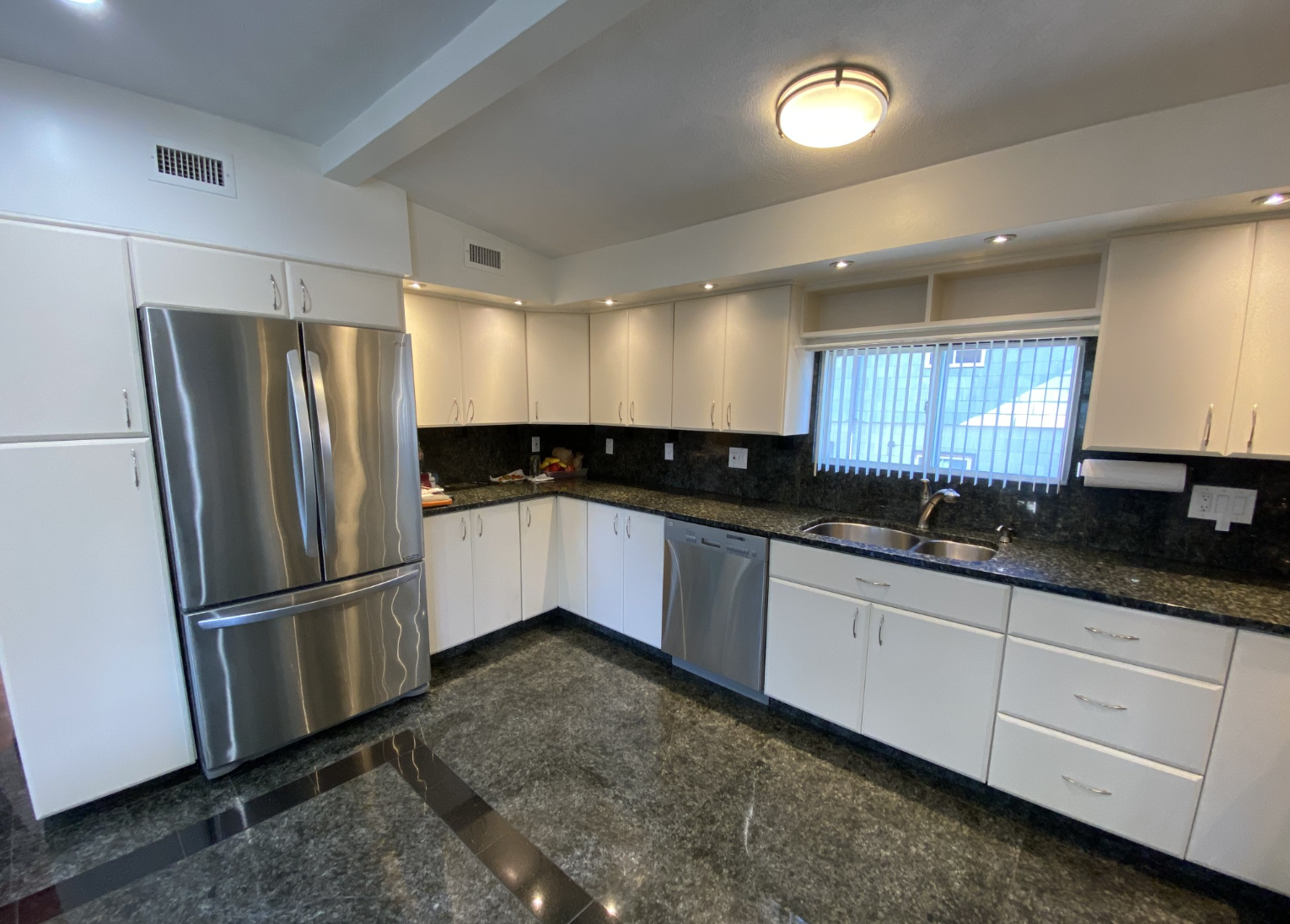 8 Albion Pl, Powder House Square