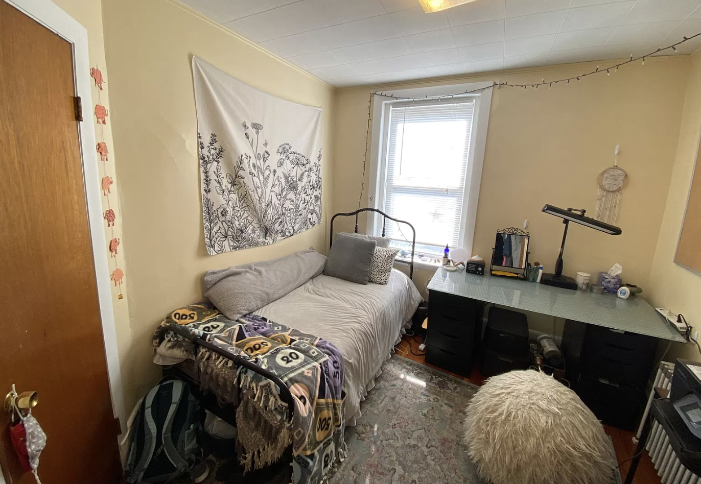 19 Cameron Ave, Teele Square