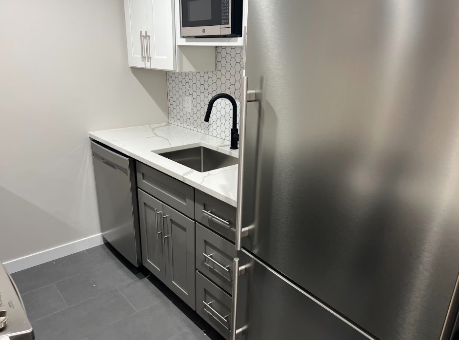 1661 Washington St, South End