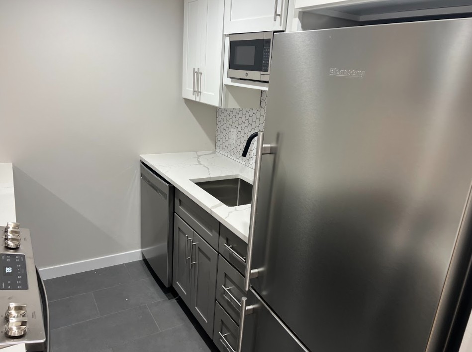 1661 Washington St, South End