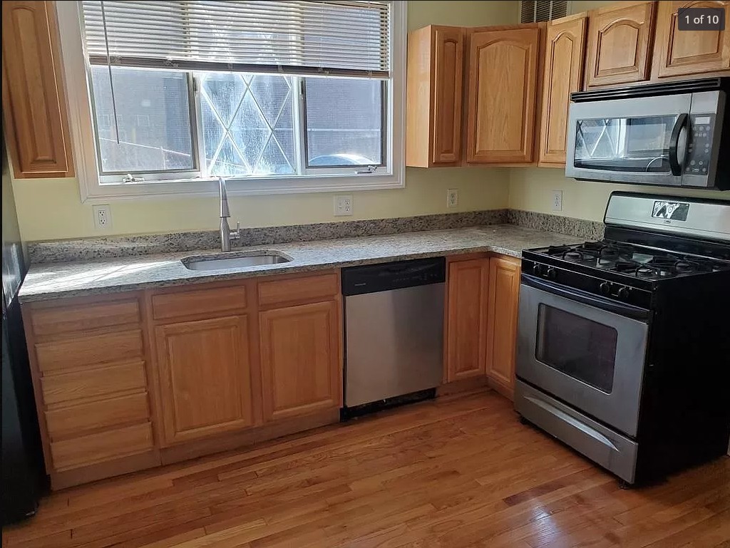 18 Allston St, Allston