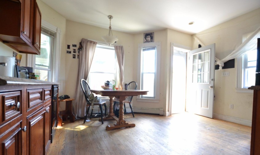 27 Blaine St, Allston