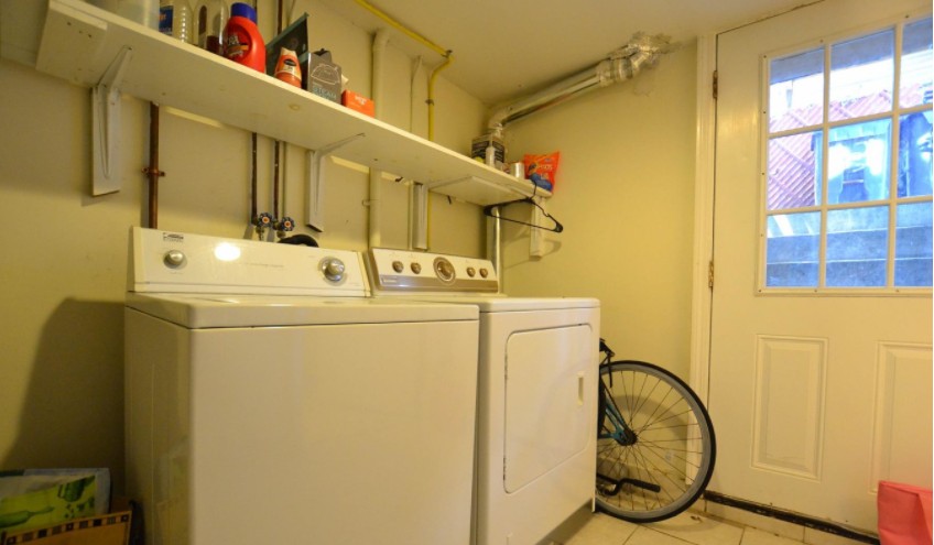 27 Blaine St, Allston