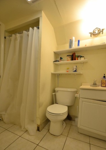 27 Blaine St, Allston