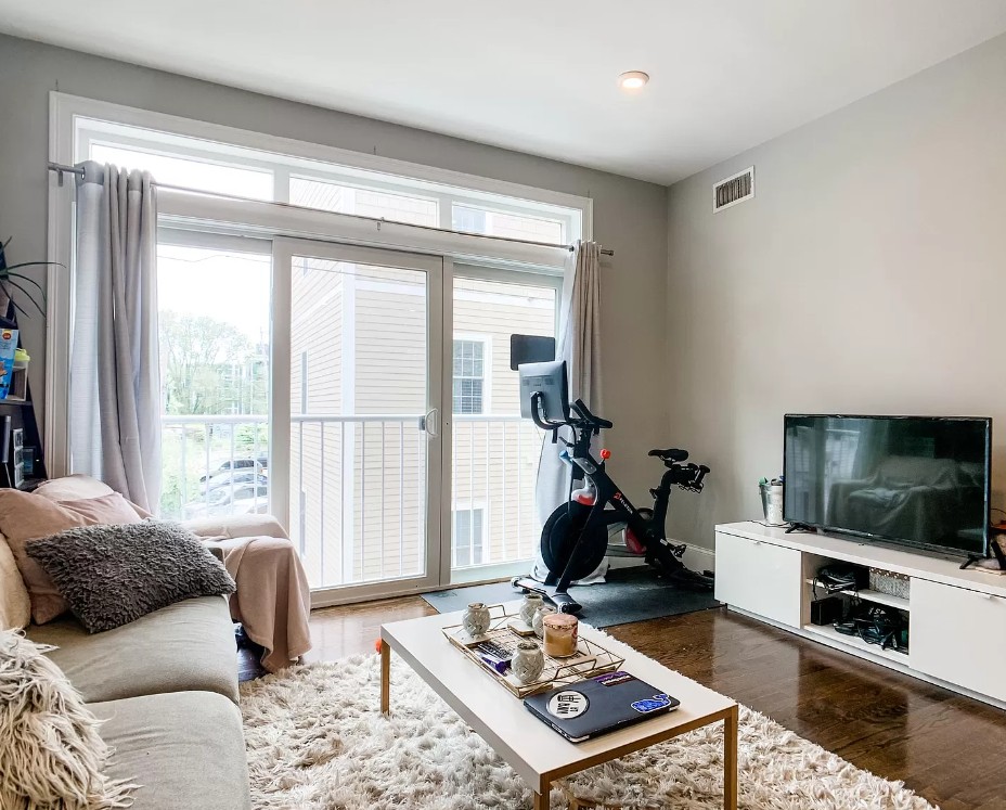 154 Gold St, South Boston