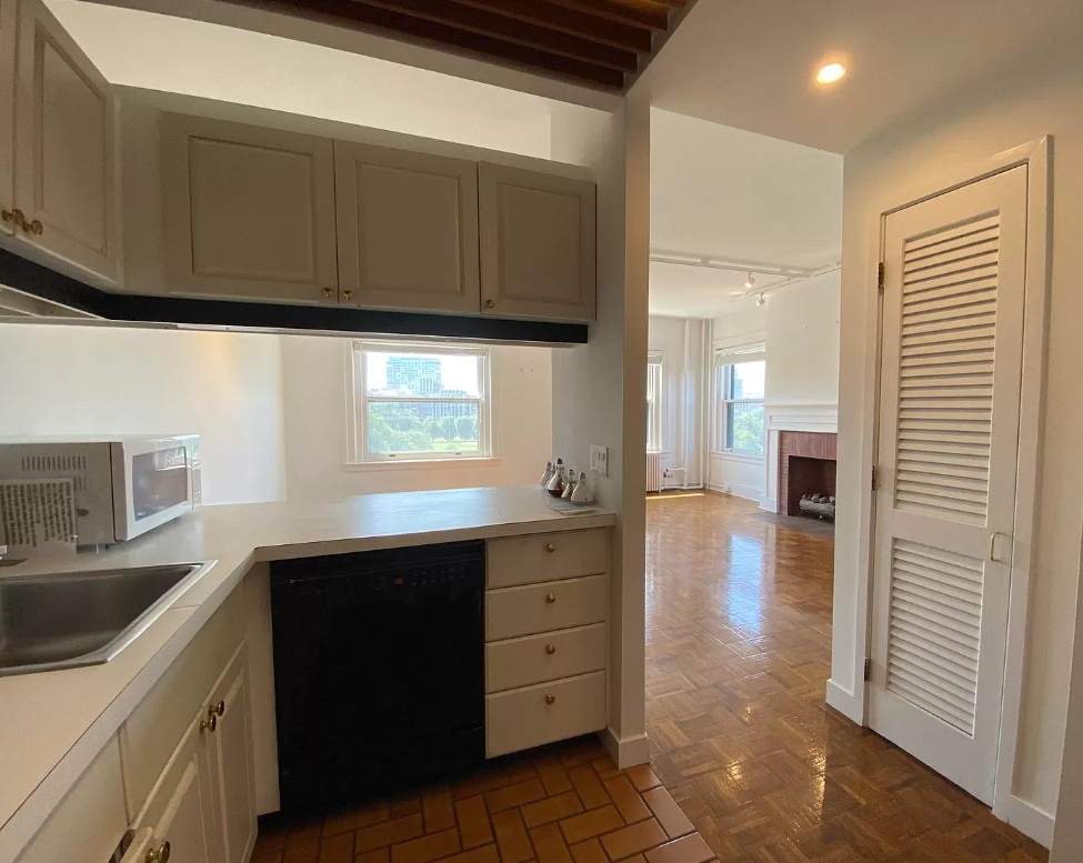 48 Beacon St, Beacon Hill