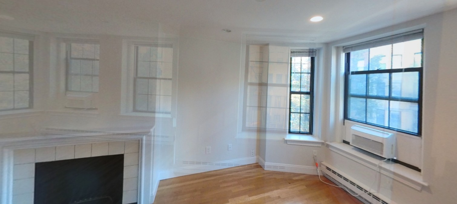 166 Saint Botolph St, South End