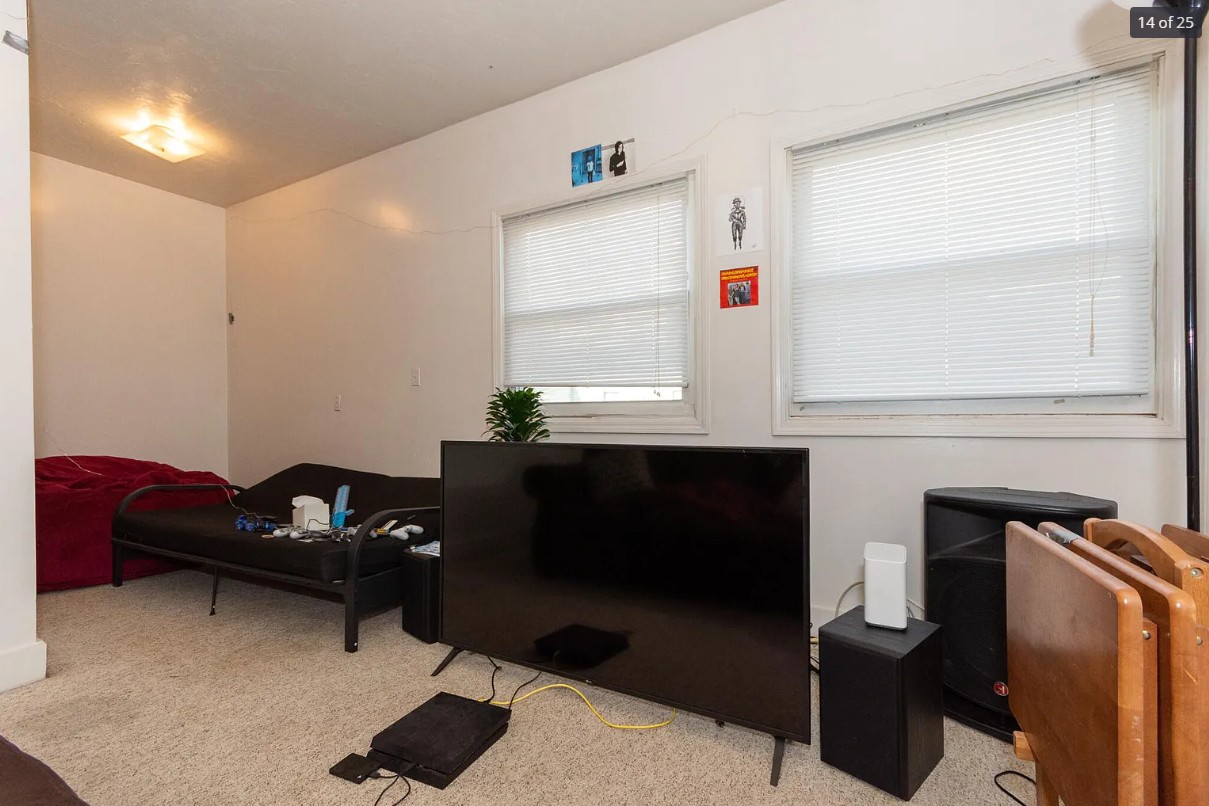 14 Ashford St, Allston