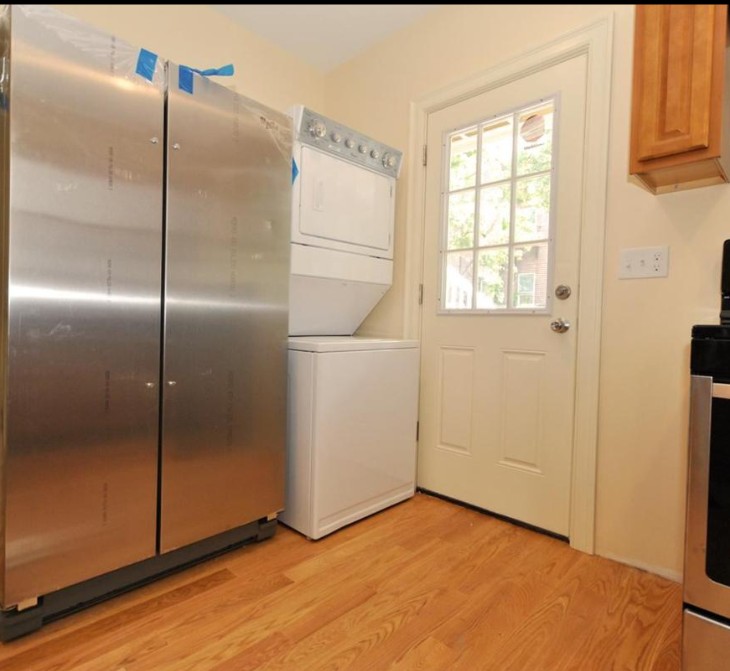 33 Pratt St, Allston