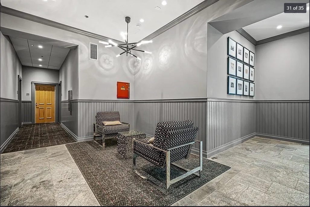 21 Father Francis Gilday St, South End