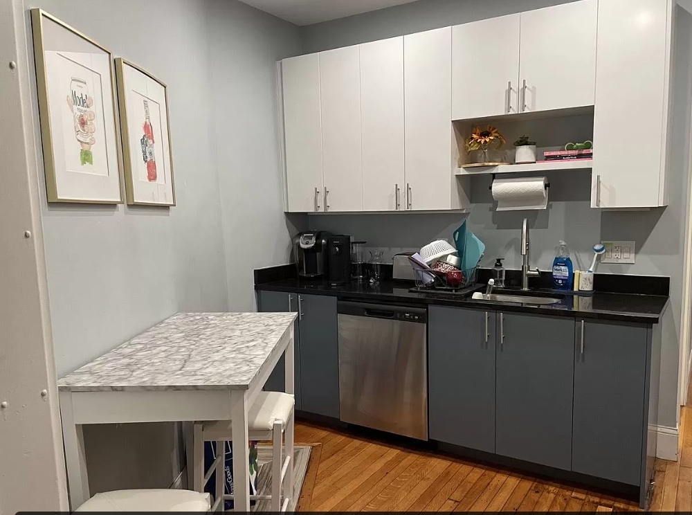 12 Bay State Rd, Fenway