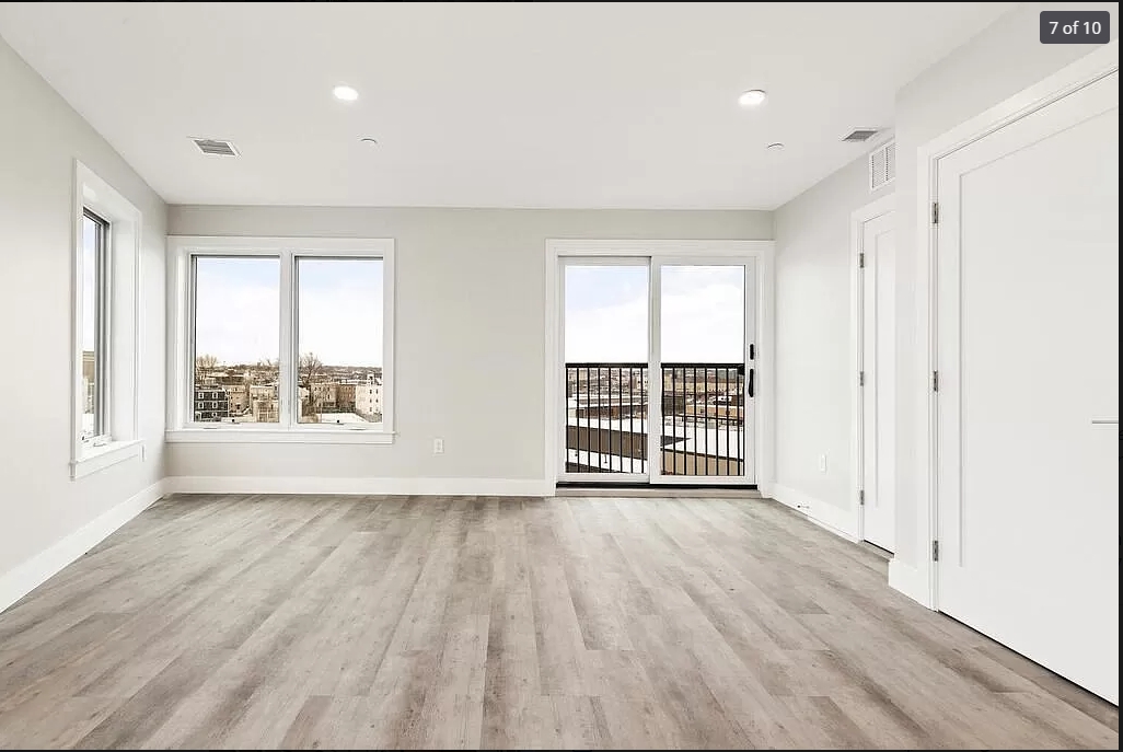 200 Old Colony Ave, South Boston