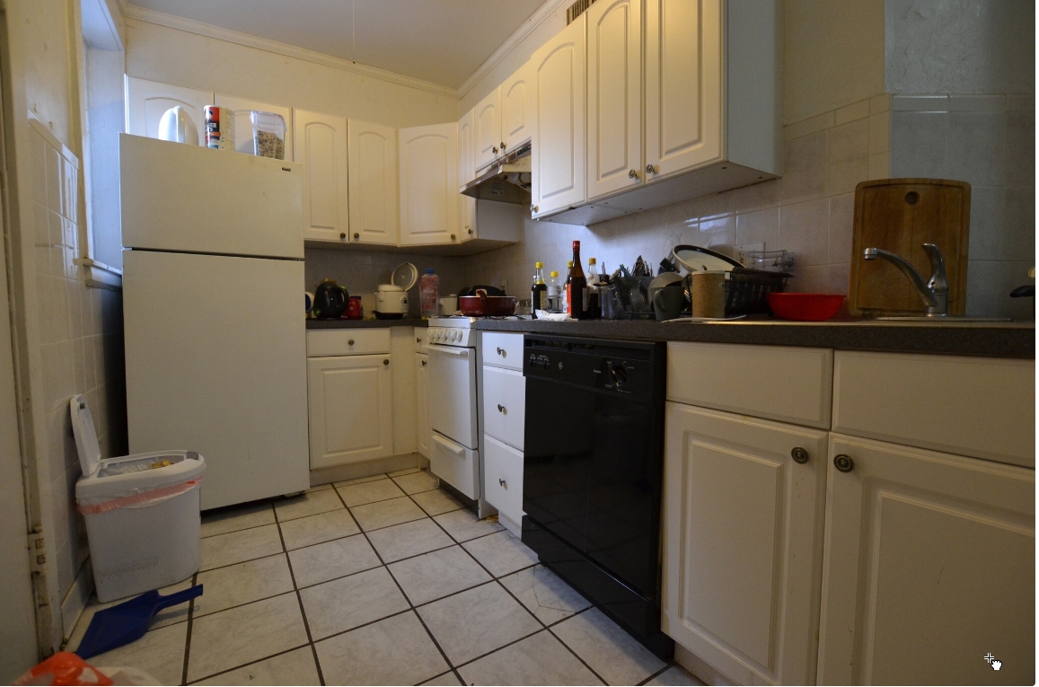 54 Egmont St, Coolidge Corner