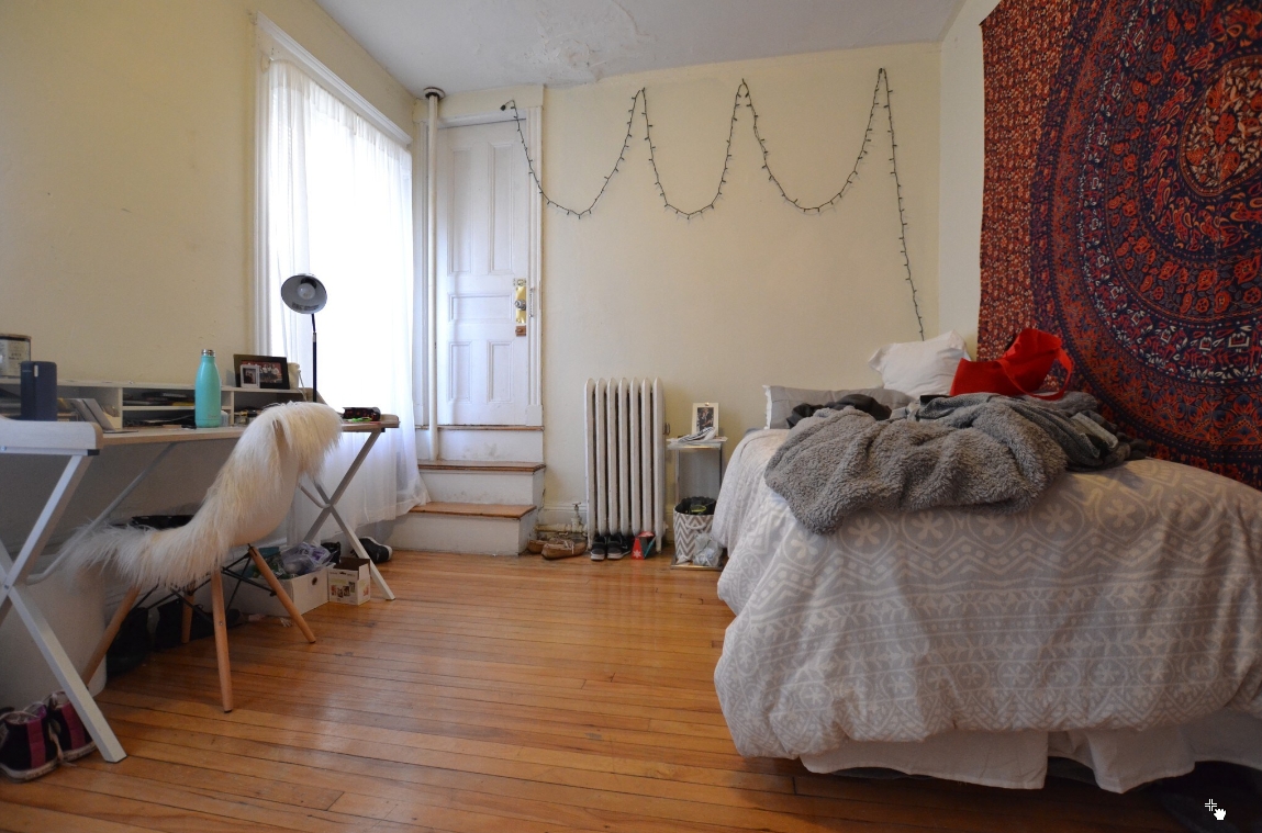 54 Egmont St, Coolidge Corner