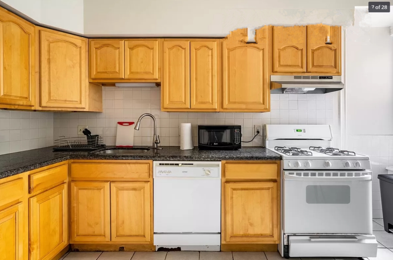 10 Strathmore Rd, Washington Square