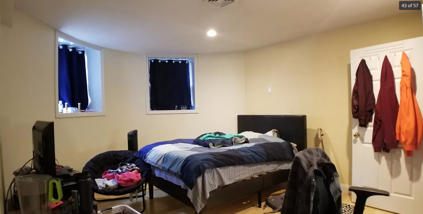 10 Strathmore Rd, Washington Square