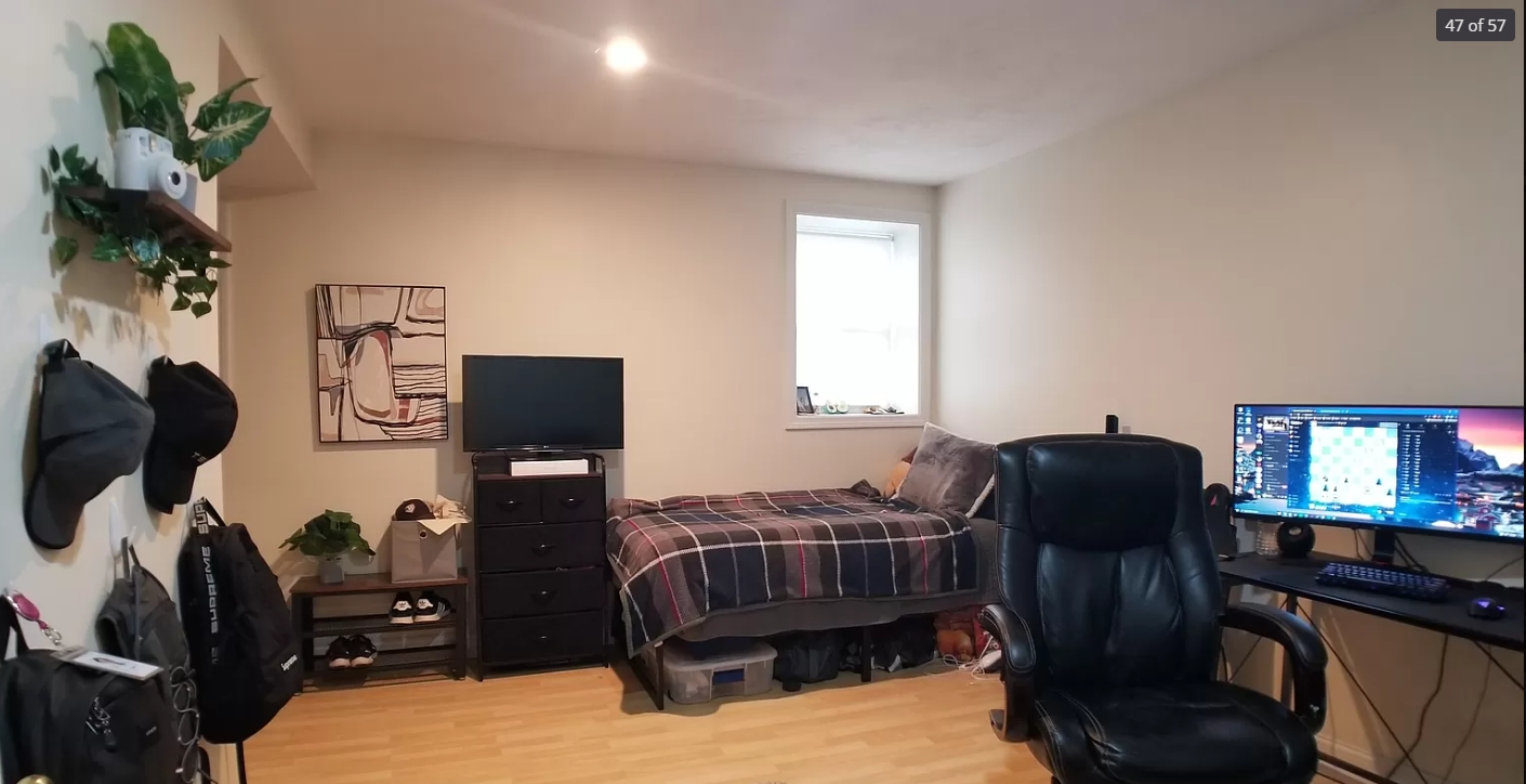 10 Strathmore Rd, Washington Square