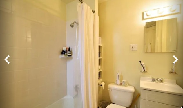 227 Newbury St, Back Bay