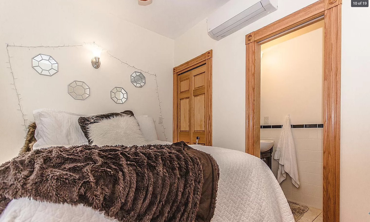 60 Phillips, Beacon Hill