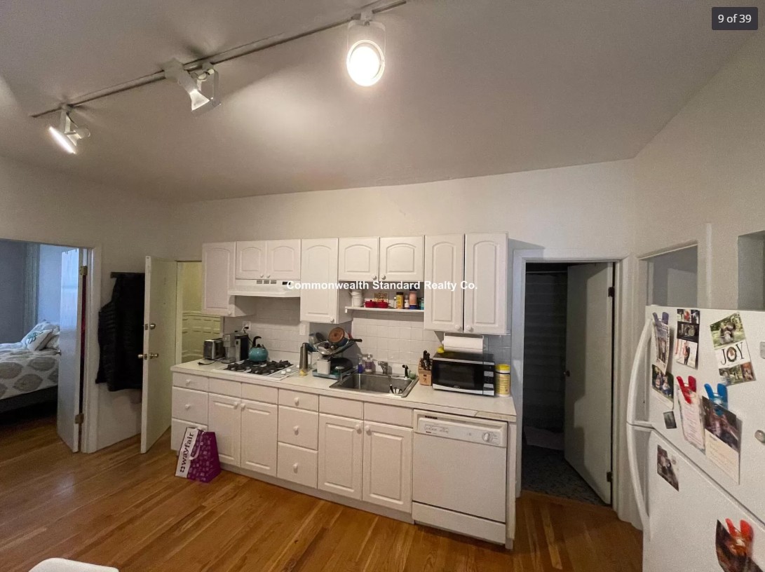 17 Irving St, Beacon Hill