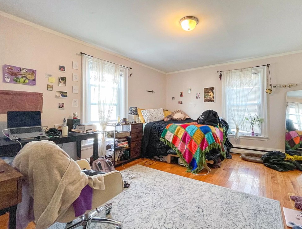 29 Pratt St, Allston